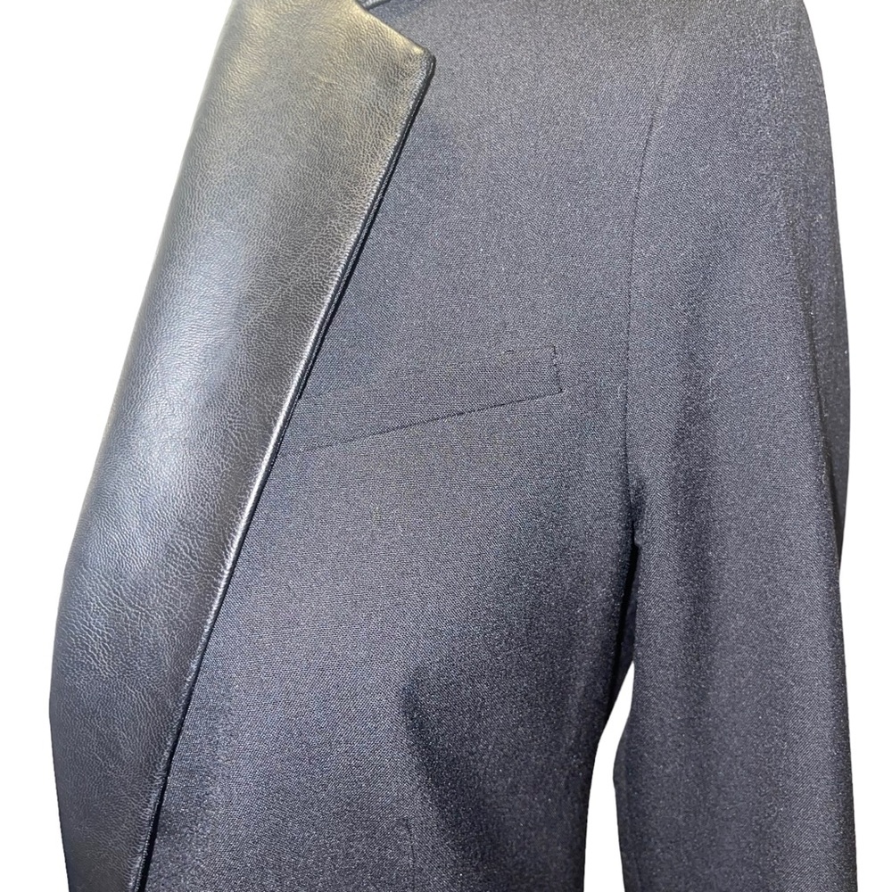 Zara Black Blazer with Faux Leather Lapel - Picture 4 of 9